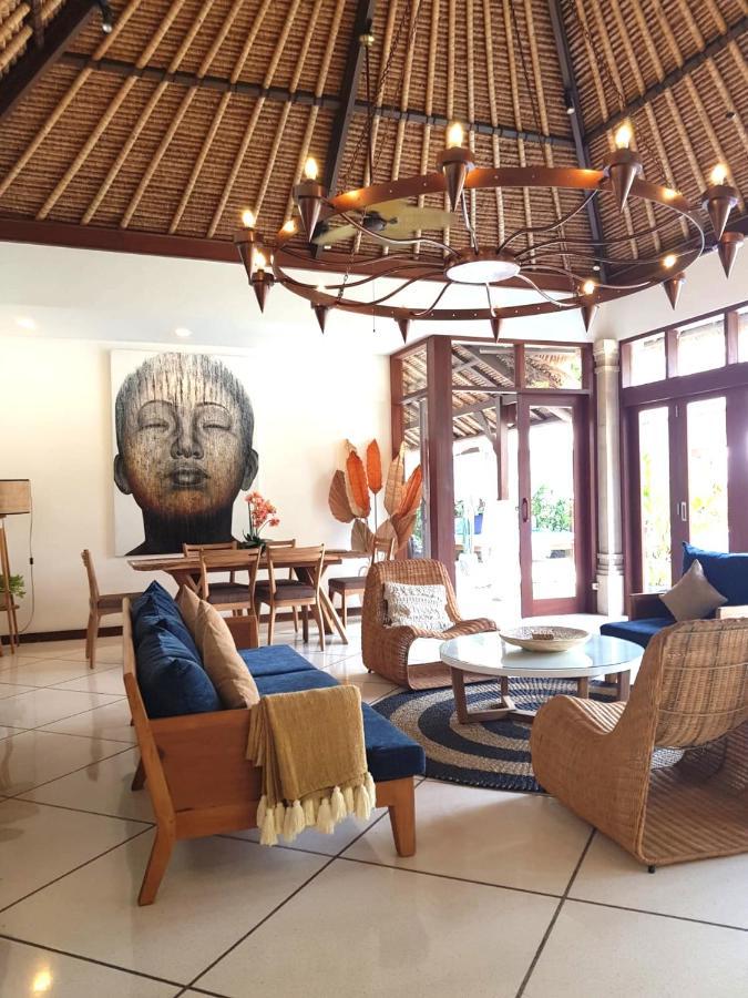 Beautiful Villa Indah スミニャック エクステリア 写真